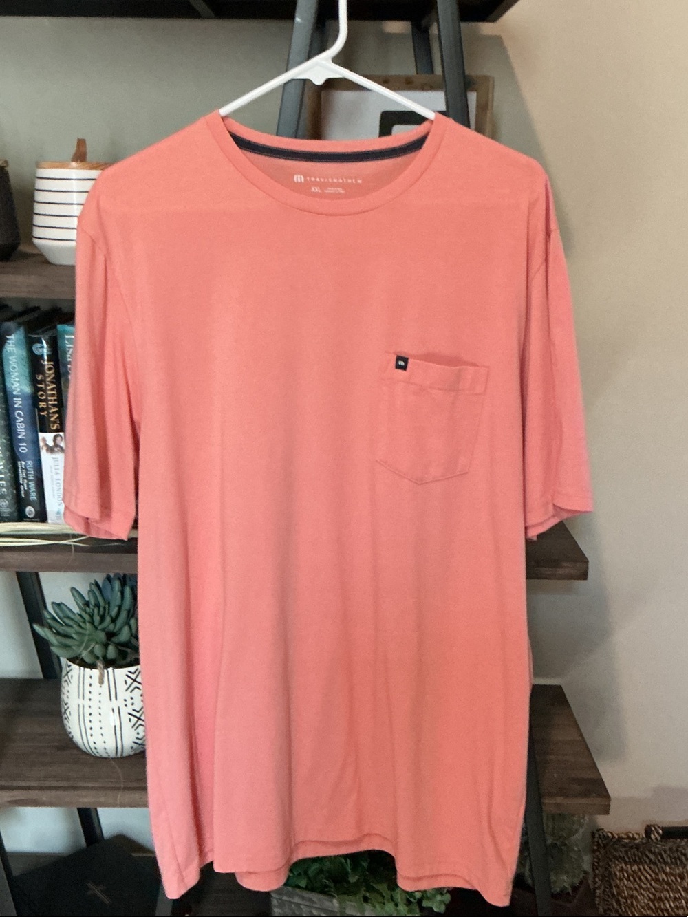 Travis Mathew Coral Short-Sleeve Pocket Tee Size XXL